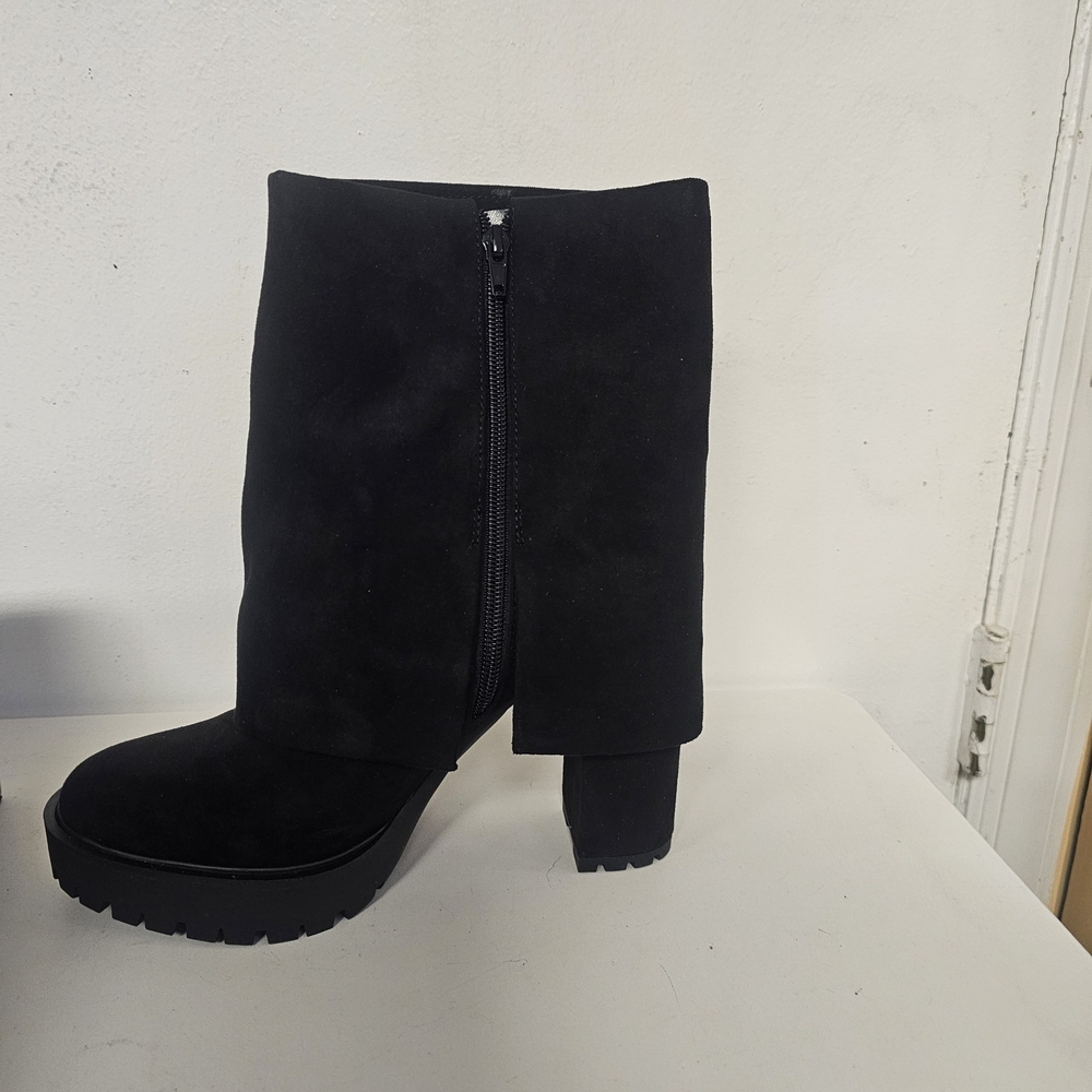 INC ACELINA BOOTS NEW IN BOX
